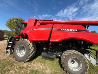 Комбайн Case CIH 6130, 2013 р.в.,жниварка Case 3050  - 7,5 м,транспортний візок foto 3
