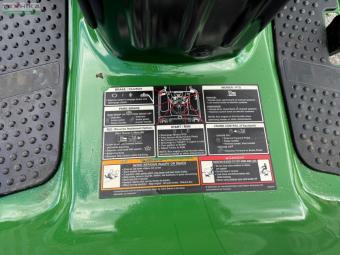 Газонокосарка John Deere LA120 foto 13