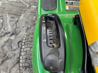 Газонокосарка John Deere LA120 foto 15