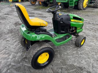 Газонокосарка John Deere LA120 foto 6