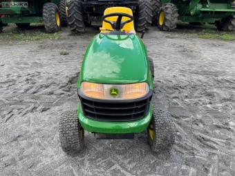 Газонокосарка John Deere LA120 foto 9