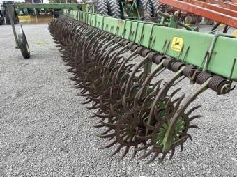 Ротаційна борона John Deere 400 - 6,1 м foto 7