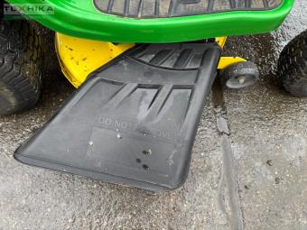 Газонокосарка John Deere E100 2020 р.в foto 4