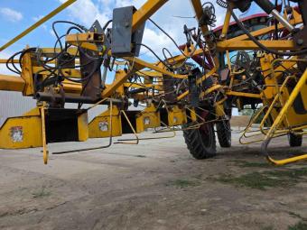 Самохідний обприскувач / дефоліатор Miller Nitro 200 з TS1 Tassel Stalker 1999 р.в. foto 13