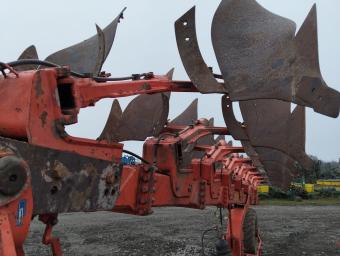 Плуг напівначіпний KUHN MULTI-LEADER 7+1 корпусів 2013 р.в. foto 5