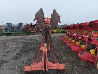 Плуг напівначіпний KUHN MULTI-LEADER 7+1 корпусів 2013 р.в. foto 12