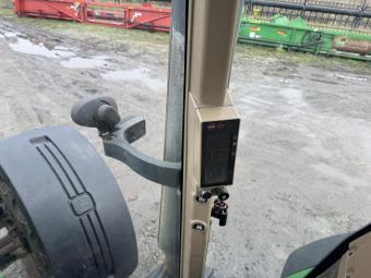 Трактор John Deere 8330, 2006 р.в. foto 23