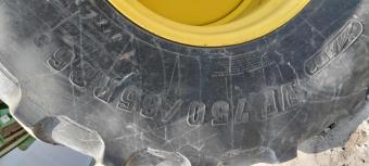 Комбайн John Deere S680 2014 р. foto 40