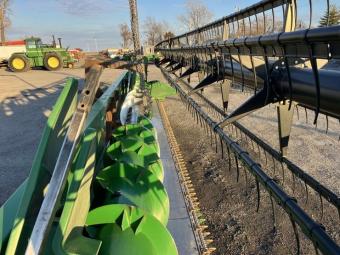 Жатка John Deerе 630F Hydra-Flex 9,1м 2005 р.в. foto 2