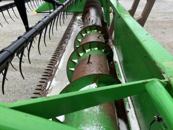 Жниварка John Deere 920F 2001р. foto 5