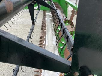 Жниварка John Deere 920F 2001р. foto 6