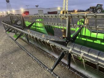 Жниварка John Deere 920 - 6,1м 1993 р.в. foto 3