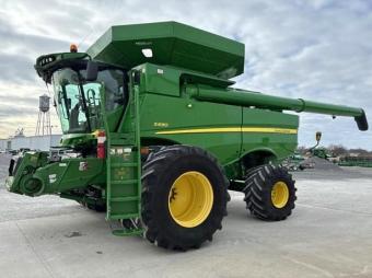 Комбайн John Deere S690 2013 року foto 4