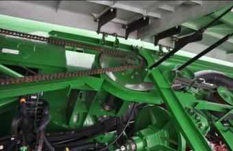 Комбайн John Deere S670 2013 рік foto 24