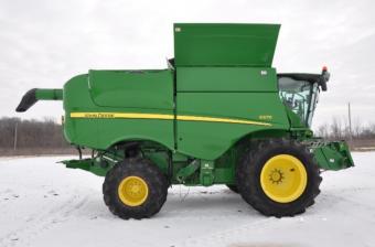 Комбайн John Deere S670 2013 рік foto 7