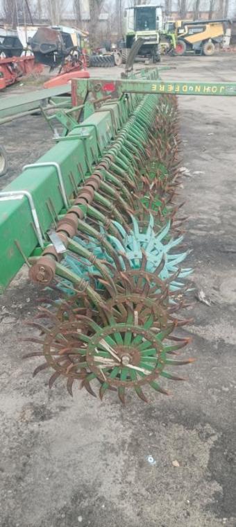 Ротацiйна борона John Deere 400 9,8 м foto 6
