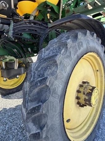 Обприскувач John Deere R4038 2017 року foto 13