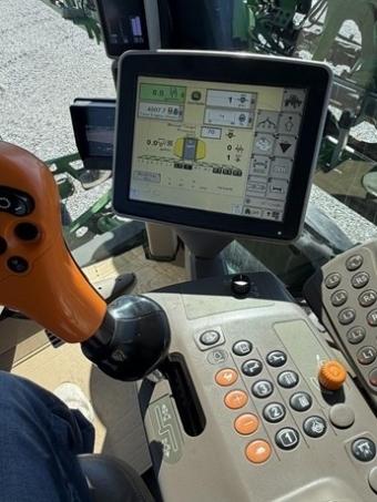 Обприскувач John Deere R4038 2017 року foto 26