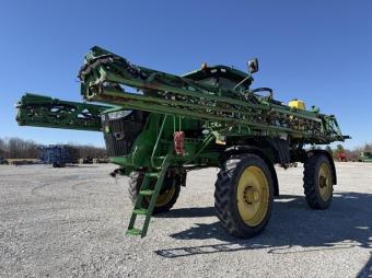 Обприскувач John Deere R4038 2017 року