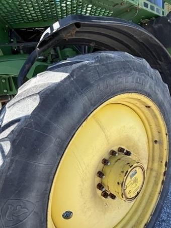 Обприскувач John Deere R4038 2017 року foto 11