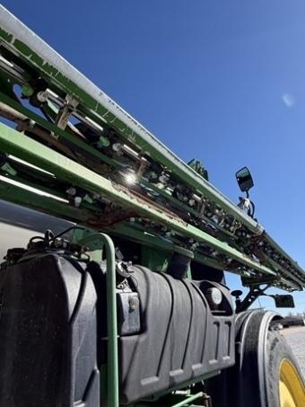 Обприскувач John Deere R4038 2017 року foto 17