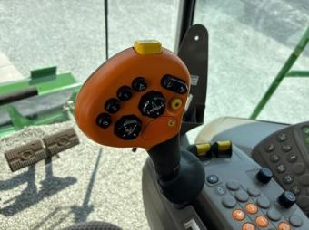 Комбайн John Deere S680 2014 року випуску foto 32