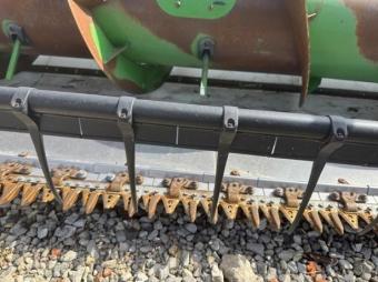 Жатка John Deerе 630F Hydra-Flex 9,1м 2011 року foto 16