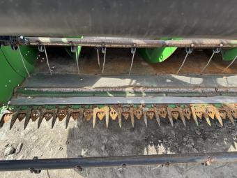 Жатка John Deere 625R 2007 року foto 8