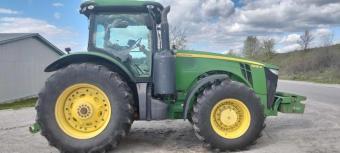 Трактор John Deere 8335R , 2013 року foto 5