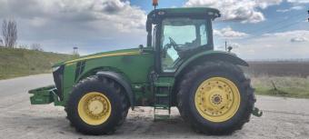 Трактор John Deere 8335R , 2013 року foto 2