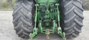 Трактор John Deere 8335R , 2013 року foto 10