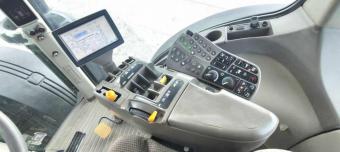 Трактор John Deere 8335R , 2013 року foto 24