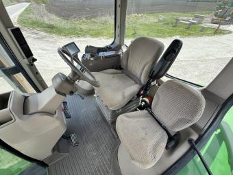 Трактор John Deere 8335R , 2012 року foto 20