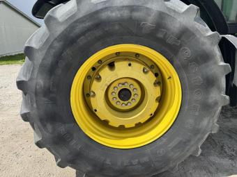 Трактор John Deere 8335R , 2012 року foto 15