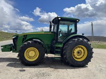 Трактор John Deere 8335R , 2012 року foto 5