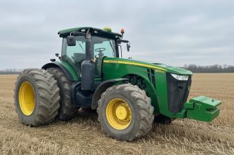 Трактор John Deere 8335R , 2012 рік foto 5