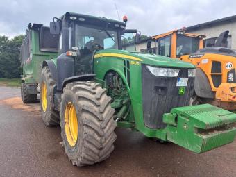 Трактор John Deere 8310R, 2012 року
