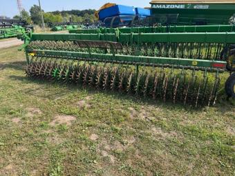Ротацiйна борона John Deere 400 (9 м.)