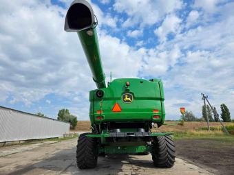 Комбайн John Deere S680 2017 року foto 5