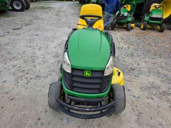 Газонокосарка John Deere D130 2011 p. foto 6