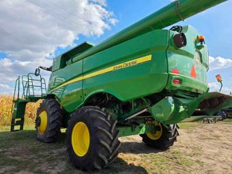 Комбайн John Deere S680 2014 рік foto 4