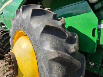 Комбайн John Deere S680 2014 рік foto 51