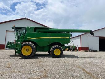 Комбайн John Deere S680 2014 рік foto 11