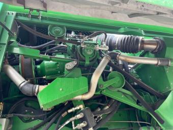 Комбайн John Deere S680 2014 рік foto 32