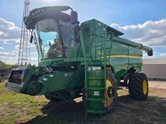 Комбайн John Deere S680 2014 рік foto 2