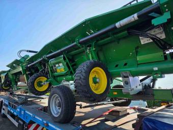 Комбайн John Deere X9 R 1000 (2022 р.) +жатка HD40Х +транспортний візок (КОМПЛЕКТ) foto 156