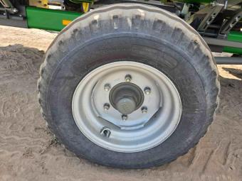 Комбайн John Deere X9 R 1000 (2022 р.) +жатка HD40Х +транспортний візок (КОМПЛЕКТ) foto 181