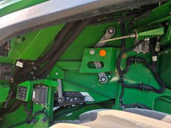 Комбайн John Deere X9 R 1000 (2022 р.) +жатка HD40Х +транспортний візок (КОМПЛЕКТ) foto 19