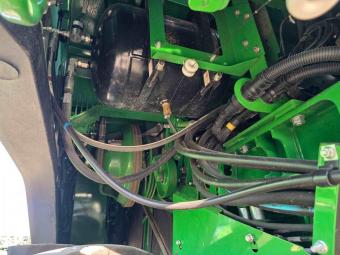 Комбайн John Deere X9 R 1000 (2022 р.) +жатка HD40Х +транспортний візок (КОМПЛЕКТ) foto 17