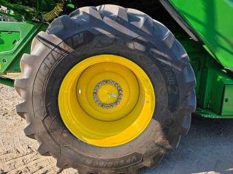 Комбайн John Deere X9 R 1000 (2022 р.) +жатка HD40Х +транспортний візок (КОМПЛЕКТ) foto 36